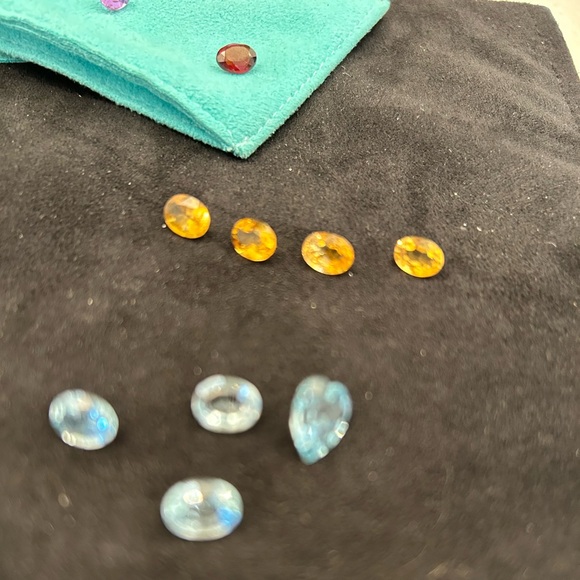 Citron, Amethyst, Aquamarine Stones & More - Picture 4 of 7